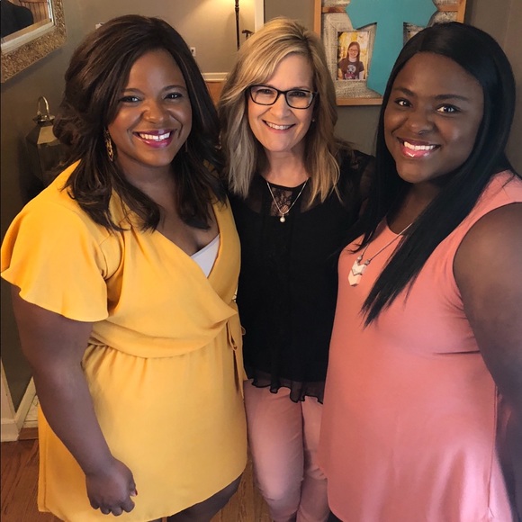 Meet your Posher, Briana - Picture 6 of 7